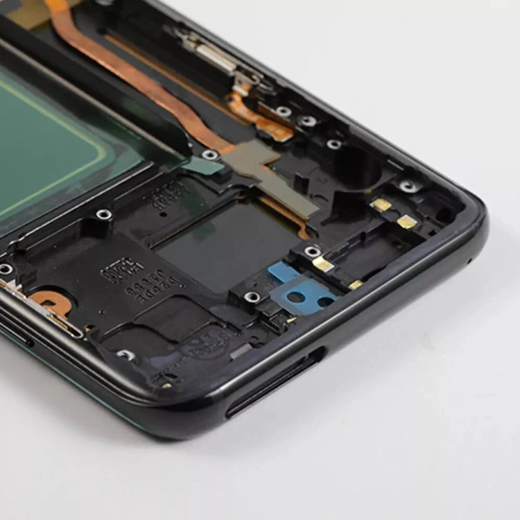 شاشات ال سي دي S8